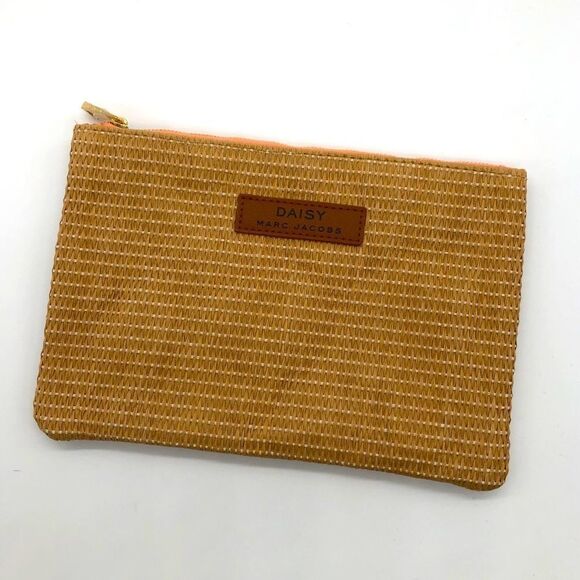 Marc Jacobs Makeup Bag NWT/NIB - Picture 4 of 6